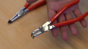 Съемники стопорных колец IZELTAS