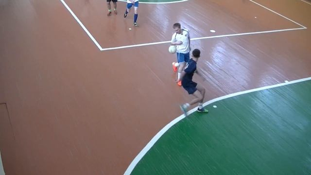 28.01.2017 «Шар-2» (Орск) - «TAXI-TT» (Орск) - 4:3 (период 1) смотреть онлайн