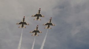 Thunderbirds. Пилотажная группа ВВС США.