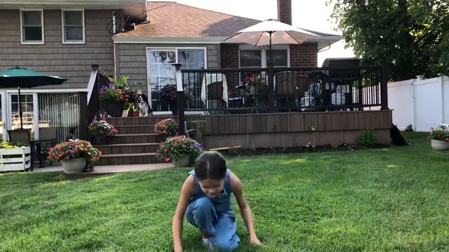 Practicing a lyrical dance Madi learned on Wednesday. смотреть онлайн