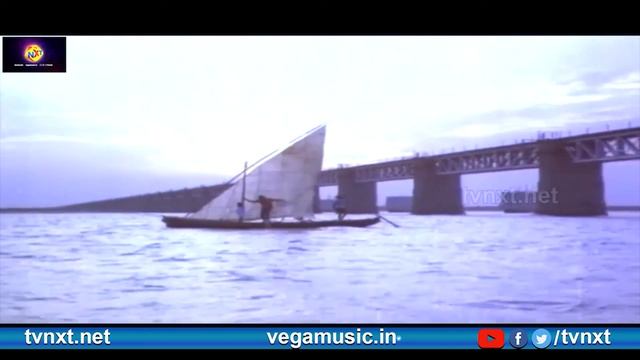 Manishiki Manishi Video Song |Vintha Dongalu Telugu Movie Songs | Rajasekhar | Nadhiya | Vega Music