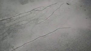 Разделка трещин в асфальте