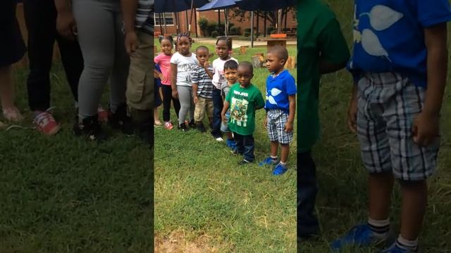 Pre-K Pumpkin planting смотреть онлайн