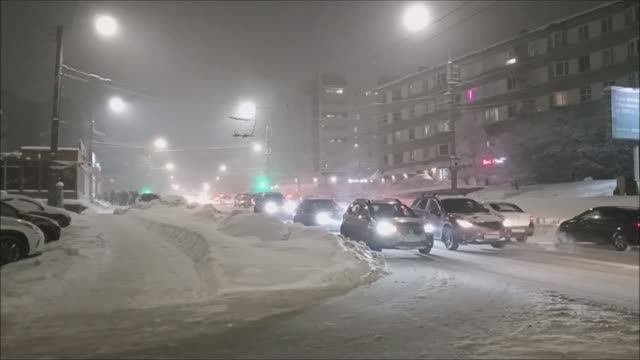 Там Новый год два раза в год!