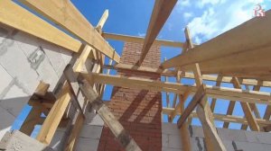 Дом из газоблоков с мансардным этажом. Стропильная система и кровля....