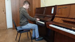 Николай Воронин исполняет; Купревич "Элегическая серенада"