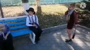 мини спектакль "На лавочке" посвященный ко дню учителя