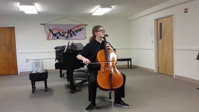 Bach Suite No. 2 for Cello, prelude, Luke Morrissey смотреть онлайн