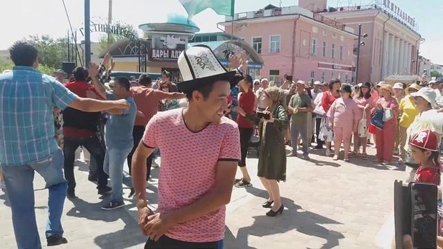 танец смотреть онлайн