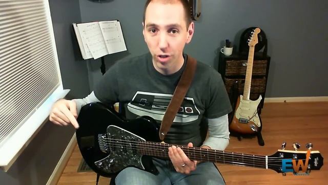 Guitar string sounds out of tune with itself: SOLVED!