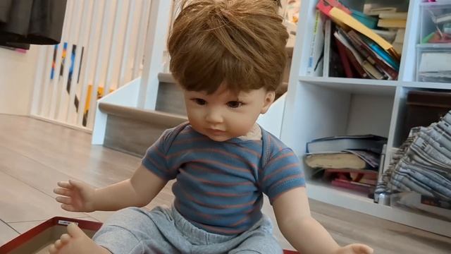 Reborn Girl Jenny Has An Accident смотреть онлайн