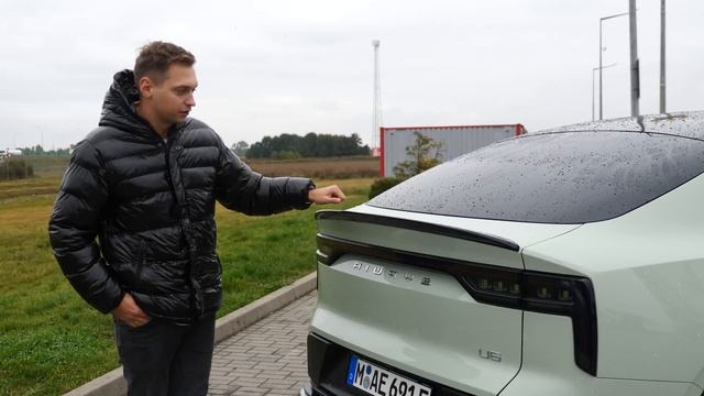 Kolejny konkurent Tesli! TEST NOWEGO CHIŃSKIEGO AIWAYS U6⚡️Czy warto go kupić? смотреть онлайн