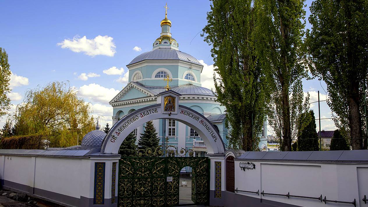 4. Пение сестёр Алексеевского Акатова монастыря.