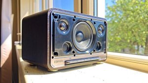 Edifier D32 - Fabric Cover Removed! "NICE BASS DRIVER & DUAL TWEETERS!!"