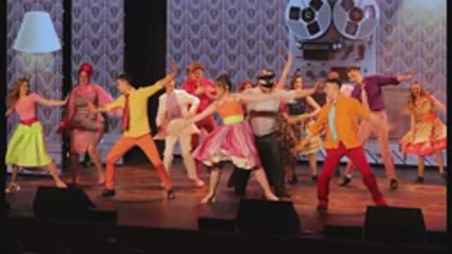 6 сцена. Театр оперетты. Стиляги