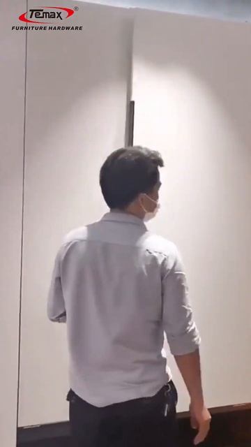 Wardrobe invisible lay-flat bus door slide mute double buffer #shorts #cabinet #kitchen смотреть онлайн