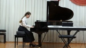 Семикова Дарья. И. Бах- Д. Кабалевский. Маленькая прелюдия и фуга для органа ре минор.