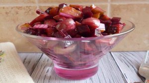 Салат со свеклы с маринованными шампиньонами