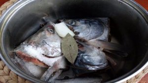 Уха из голов горбуши с кус-кусом