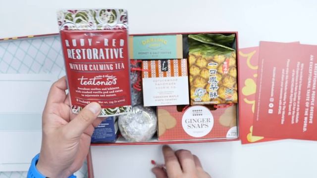 UNBOXING SURPRIZĂ - Am biscuiți pentru cafea!