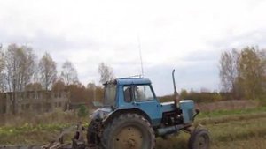 МТЗ 80 вспашка целины