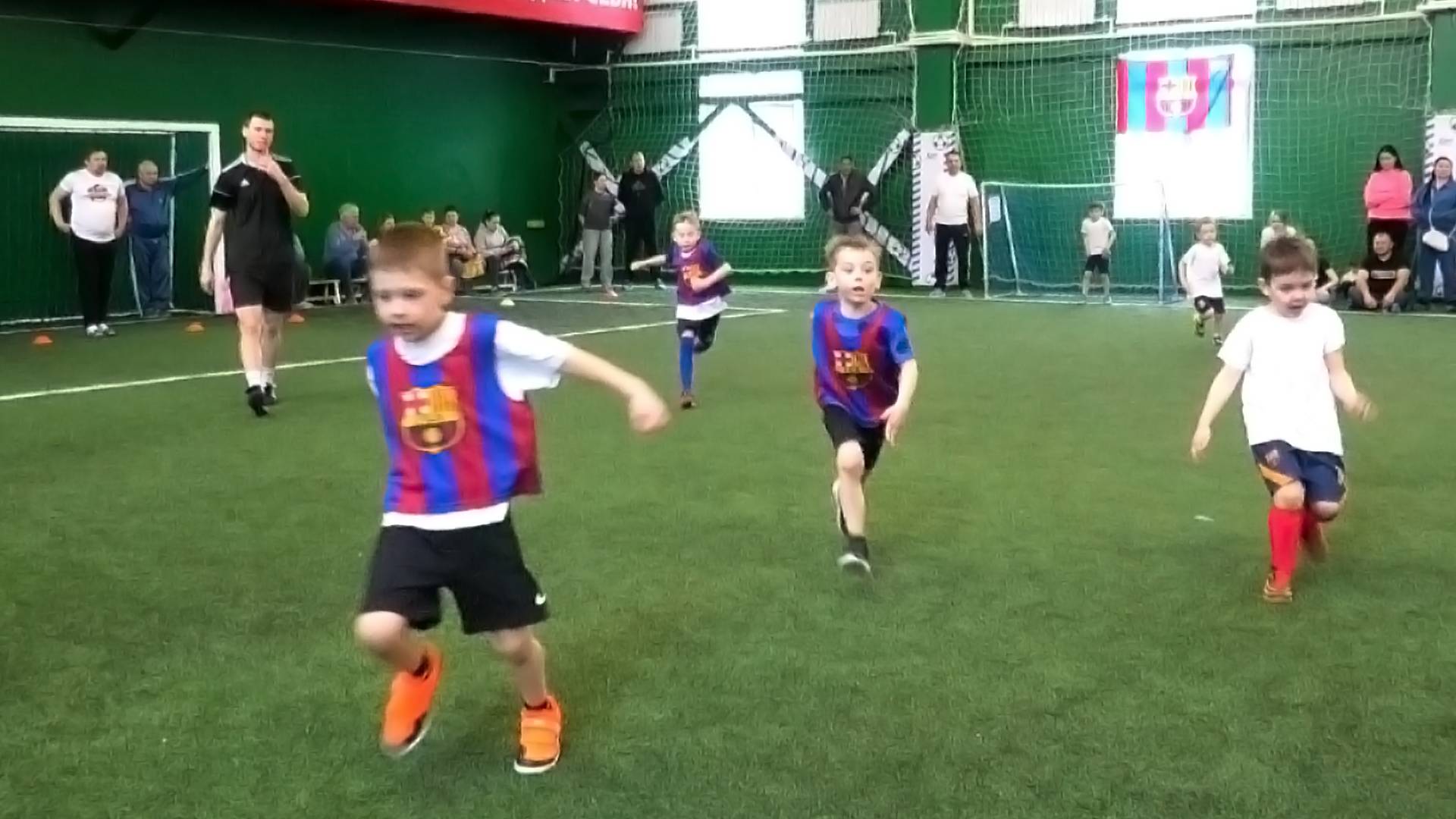 Юниор РГАТУ-Юниор Касимов красные.