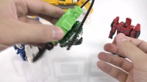 Роботы распаковывают волчок - Beyblade Burst Hazard Kerbeus