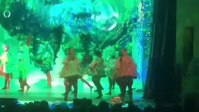 Спектакль "Новый год наоборот" смотреть онлайн