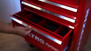 Крепкая, надёжная инструментальная тележка серии PARTNER, IZELTAS, набор 118 инструментов