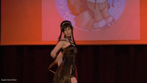 Cosplay defile-Джи-Spy x Family-Йор Форджер