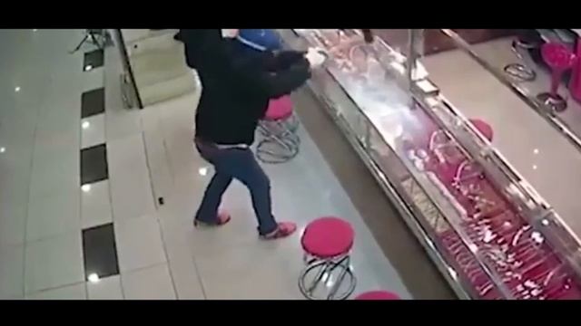 Неудачное ограбление ювелирного салона г.Москва