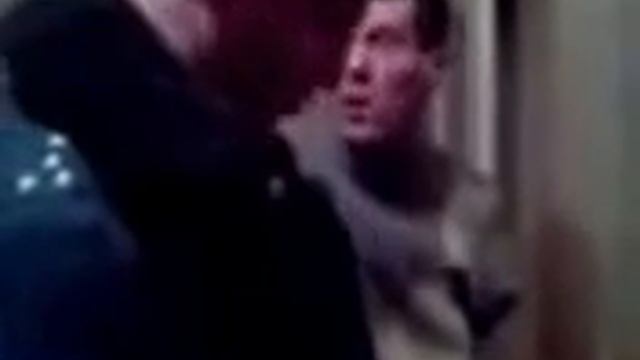 Мент снес калитку соседу смотреть онлайн