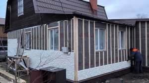 Отделка дачи панелями под кирпич. Часть 2.