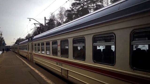 Электропоезд ЭД4М-0274