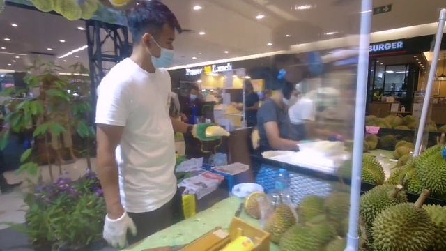 【榴莲篇】原来泰国榴莲Durian品种“辣”么多，哪种更好吃哟？6个品种采买＋试吃全解析，一次了解清楚！还有还有，泰国榴莲不便宜哟～消除误解，以后才能好好吃榴莲！