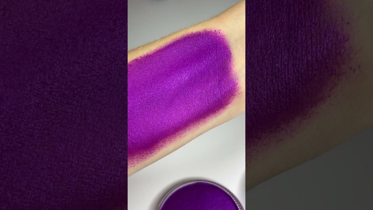 Перламутр Mag маджента  #faceart #материалы #аквагрим #свотчи #facepainting
