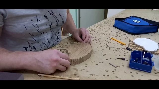 Продолжение изготовления подставки-ежа!