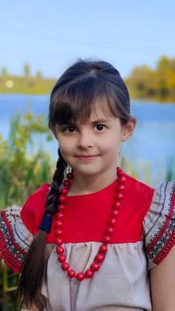 «С чего начинается Родина», песня Вениамина Баснера, слова Михаила Матусовского, поёт Ариана Гаязова