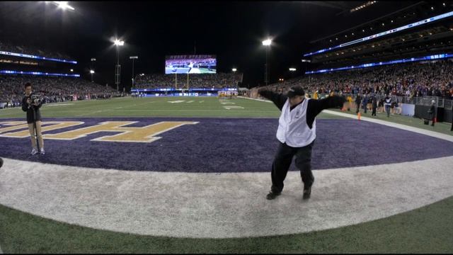 Dancin Cameraman University of Washigton Game 11 12 16 смотреть онлайн