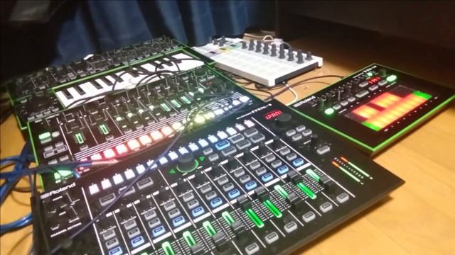 Poly Dolphin LIVE #36 Techno "ロックリミテッド - Rock Limited" Roland JD-Xi & AIRA (SYSTEM-8, TR-8, etc.)