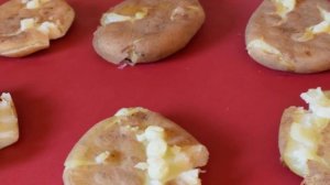 Картофель с травами и чесноком