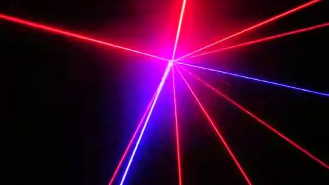 Линейный лазерный массив P40-01RGB смотреть онлайн