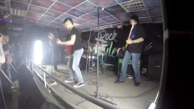 4ДУШИ - Рок волна (Live WTFest) смотреть онлайн