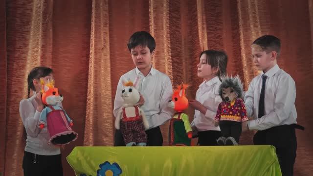 ≪НЕ ЁЖИК≫БАМ Таксимо Татьяна Шаманская. Образцовый театральный коллектив≪ДЕТИ И КУКЛЫ≫ ≪ВЫТВОРЯШКИ≫