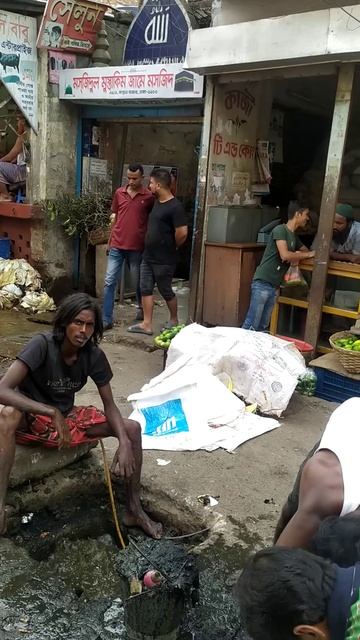 Адская работа в Дакке/Бангладеш смотреть онлайн