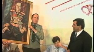 Подарок Сайгидпаше Умаханову. Архив. Дагестан. Хасавюрт.