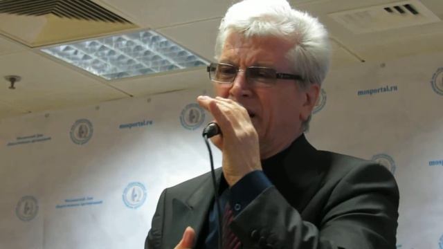 Выступает Валерий Черняев - актер на Таганке. смотреть онлайн