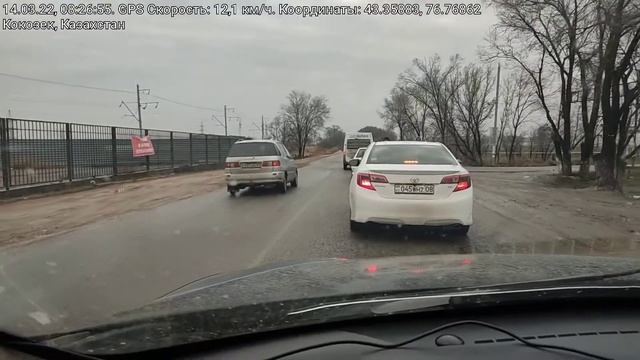 14.03.2022. Кокозек, Бурундайская трасса. Езда по встречке. смотреть онлайн