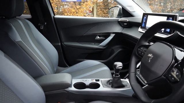 Peugeot 2008 1.2 PureTech Allure Premium Euro 6 (s/s) 5dr - VO21 GVU смотреть онлайн