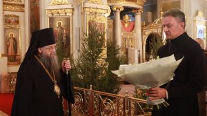 Сотрудники Данилова монастыря поздравили епископа Солнечногорского Алексия с Рождеством Христовым